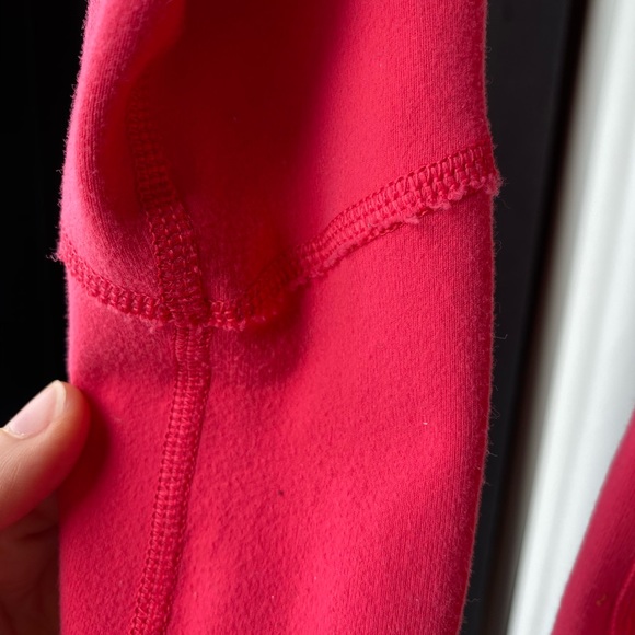 Lululemon Define Jacket in Atomic Red Size 6 - Picture 7 of 8